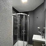 Global Hotel 3*