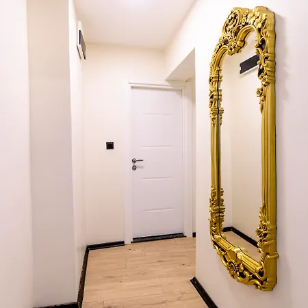 Aparthotel Global 2*