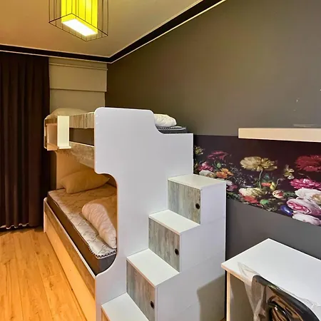 Global Aparthotel 2*